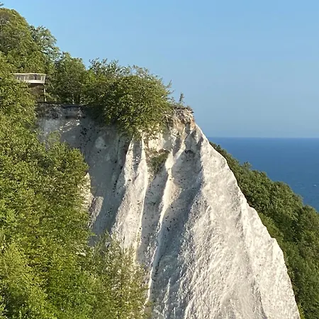 Am Lohmer Wanderweg *